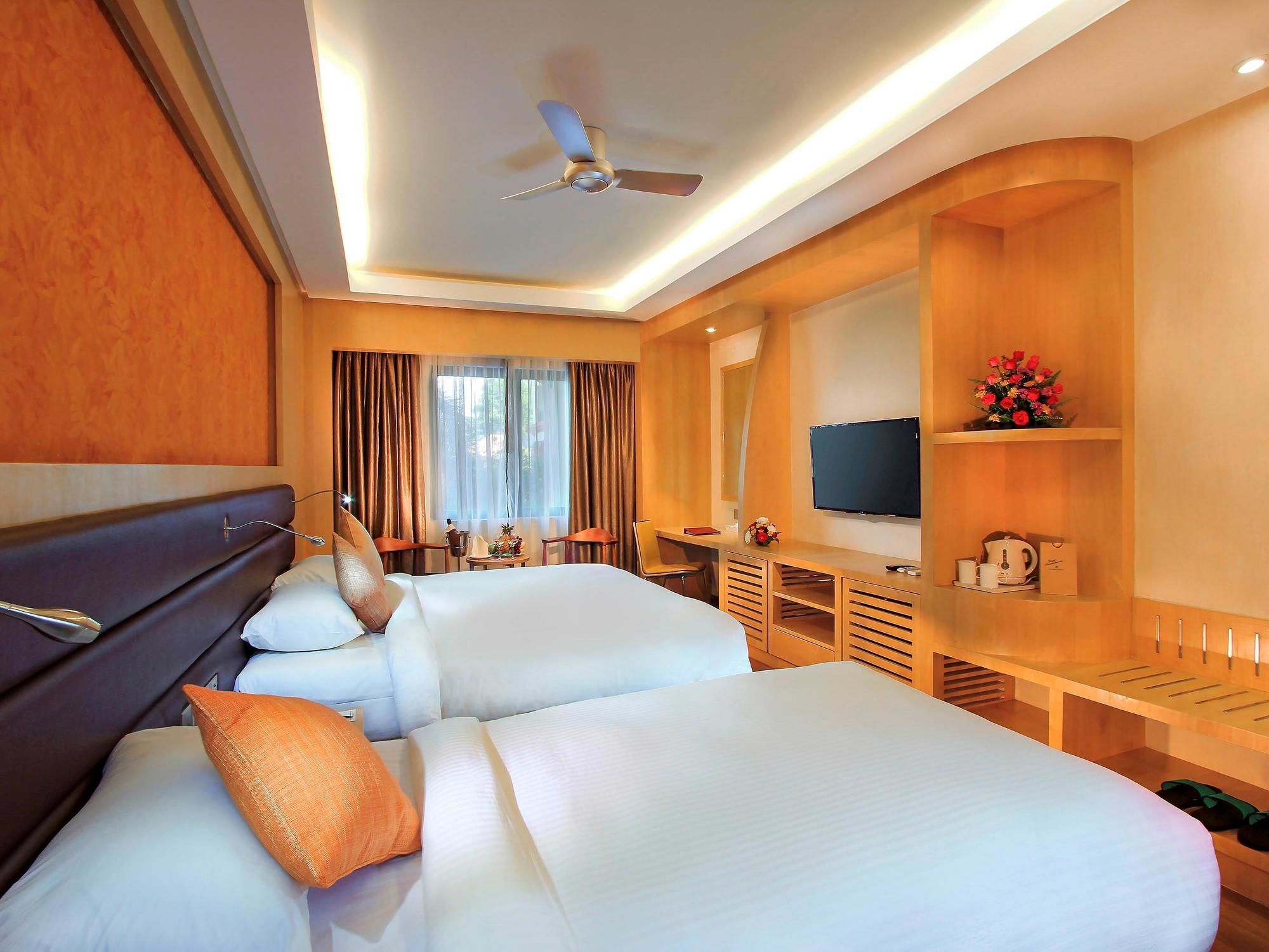 Mercure Yangon Kaba Aye מראה חיצוני תמונה